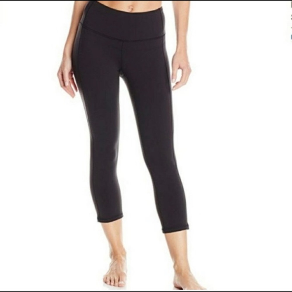 Lucy Perfect Core Collection Capri Leggings